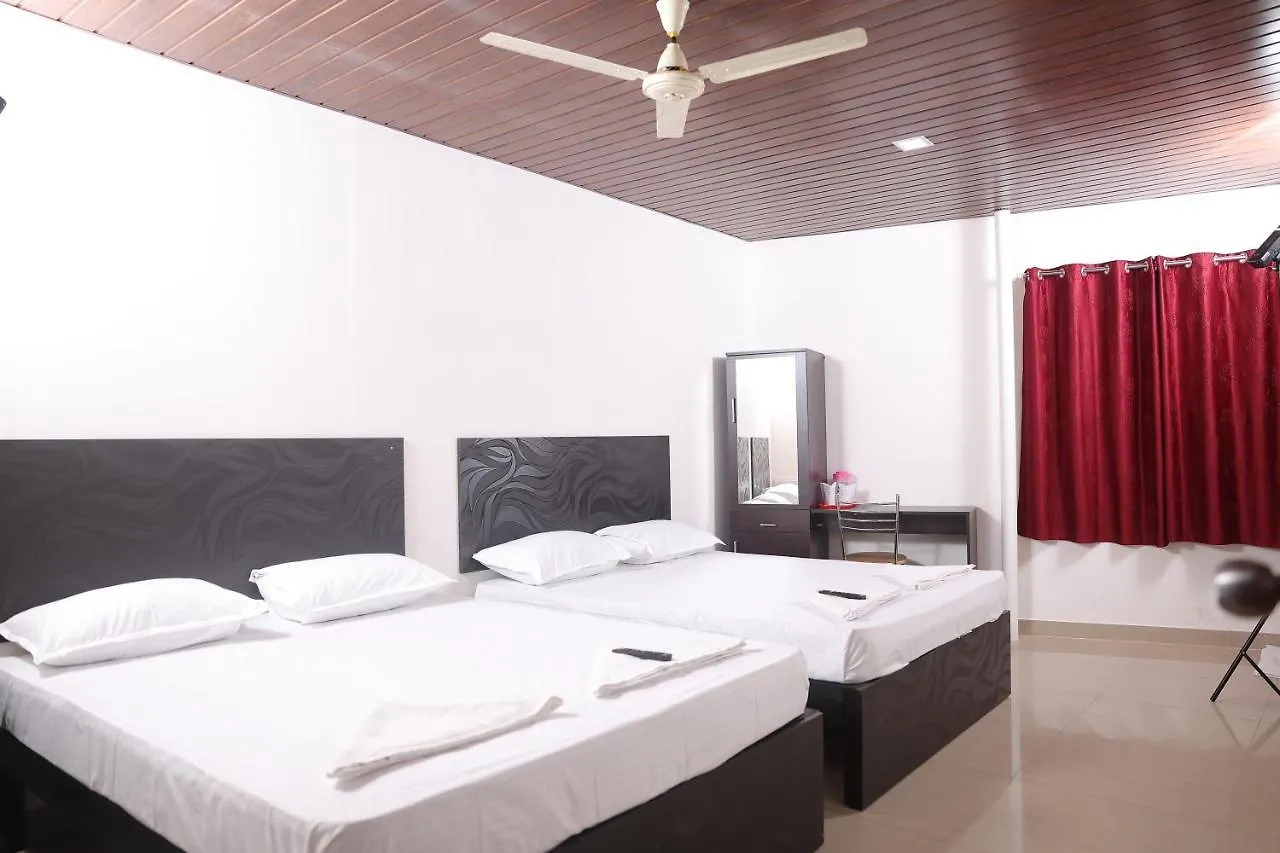 Ace Suites Коччи 3*,