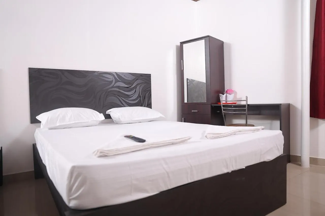 Отель Ace Suites Коччи